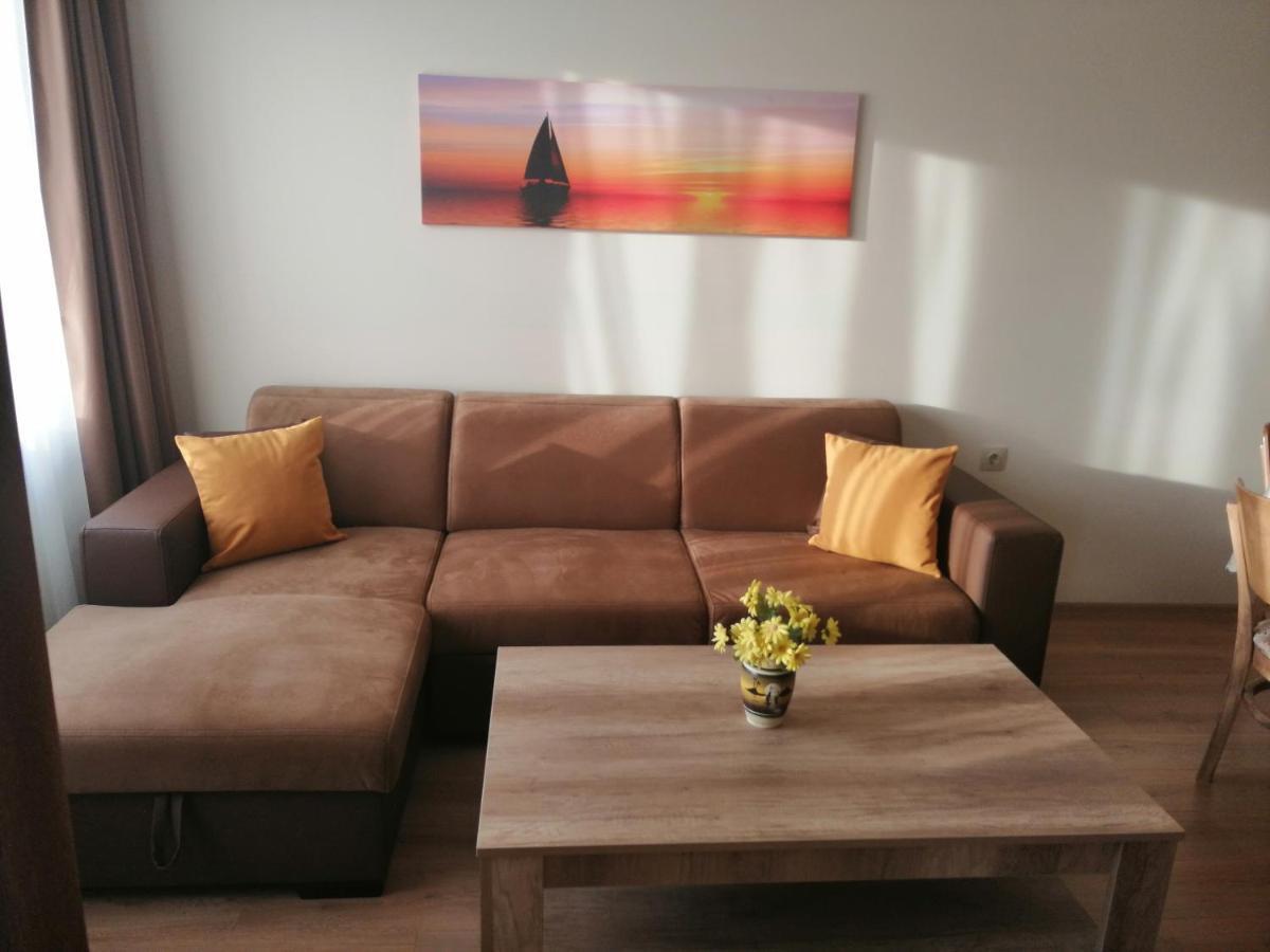 Sunny Apartment Burgas City Exterior foto
