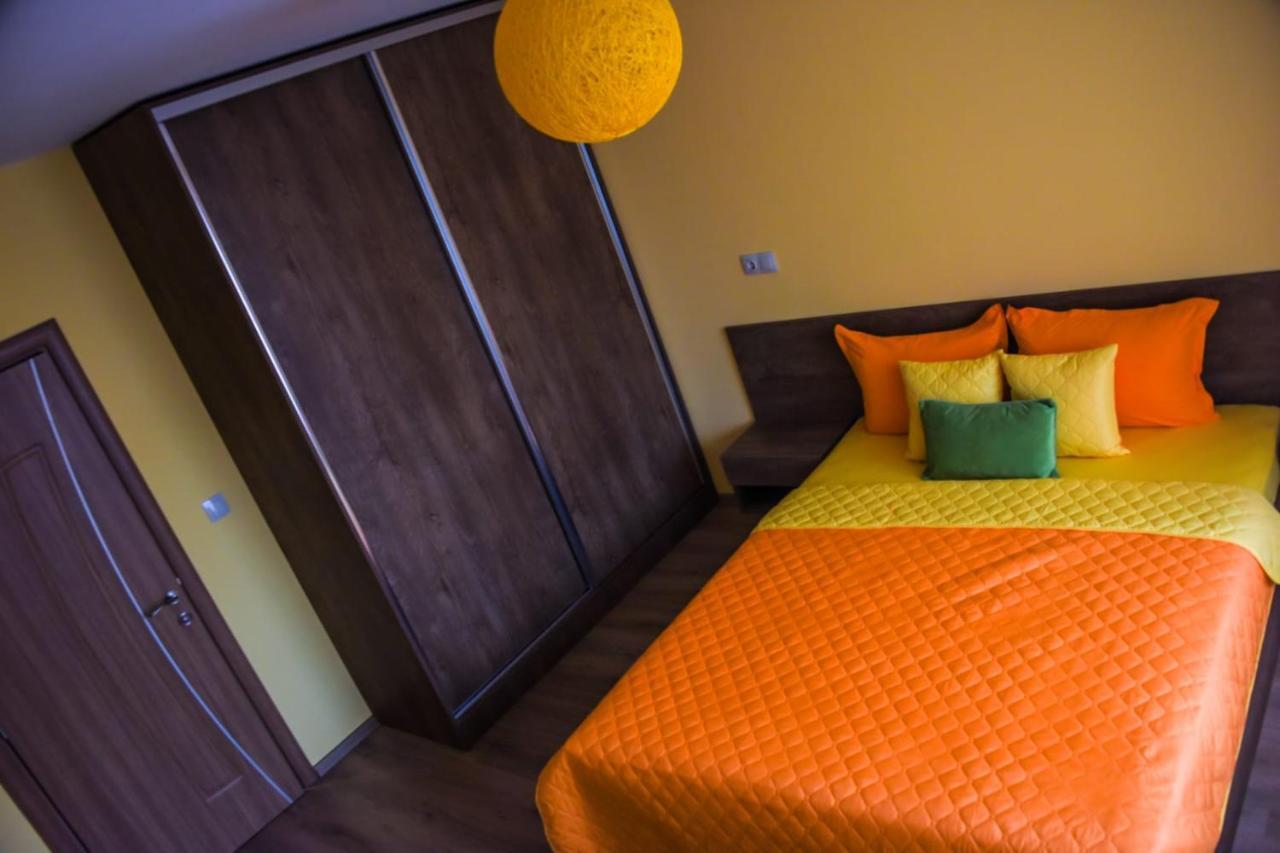 Sunny Apartment Burgas City Exterior foto