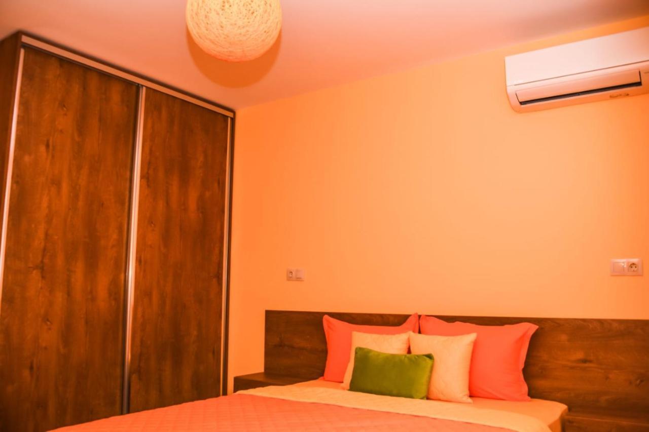 Sunny Apartment Burgas City Exterior foto